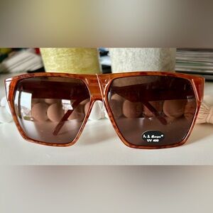 A J Morgan women’s sunglasses NWOT